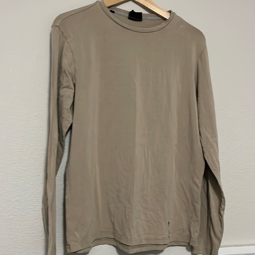 MYPROTEIN LONG SLEEVE SHIRT SIZE M